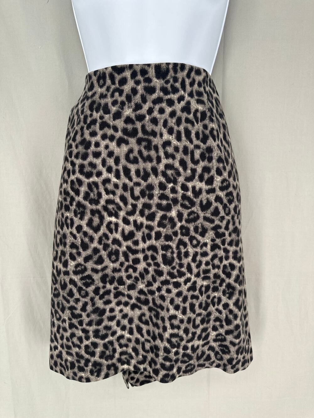 Cabi Skirt Womens 12 Animal Print Leopard Mini Stretch Pockets Jungle Ponte 3402